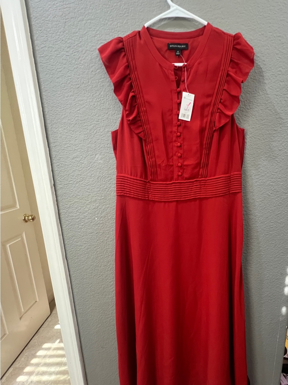 Banana Republic Red Ruffled Sleeveless Midi Dress